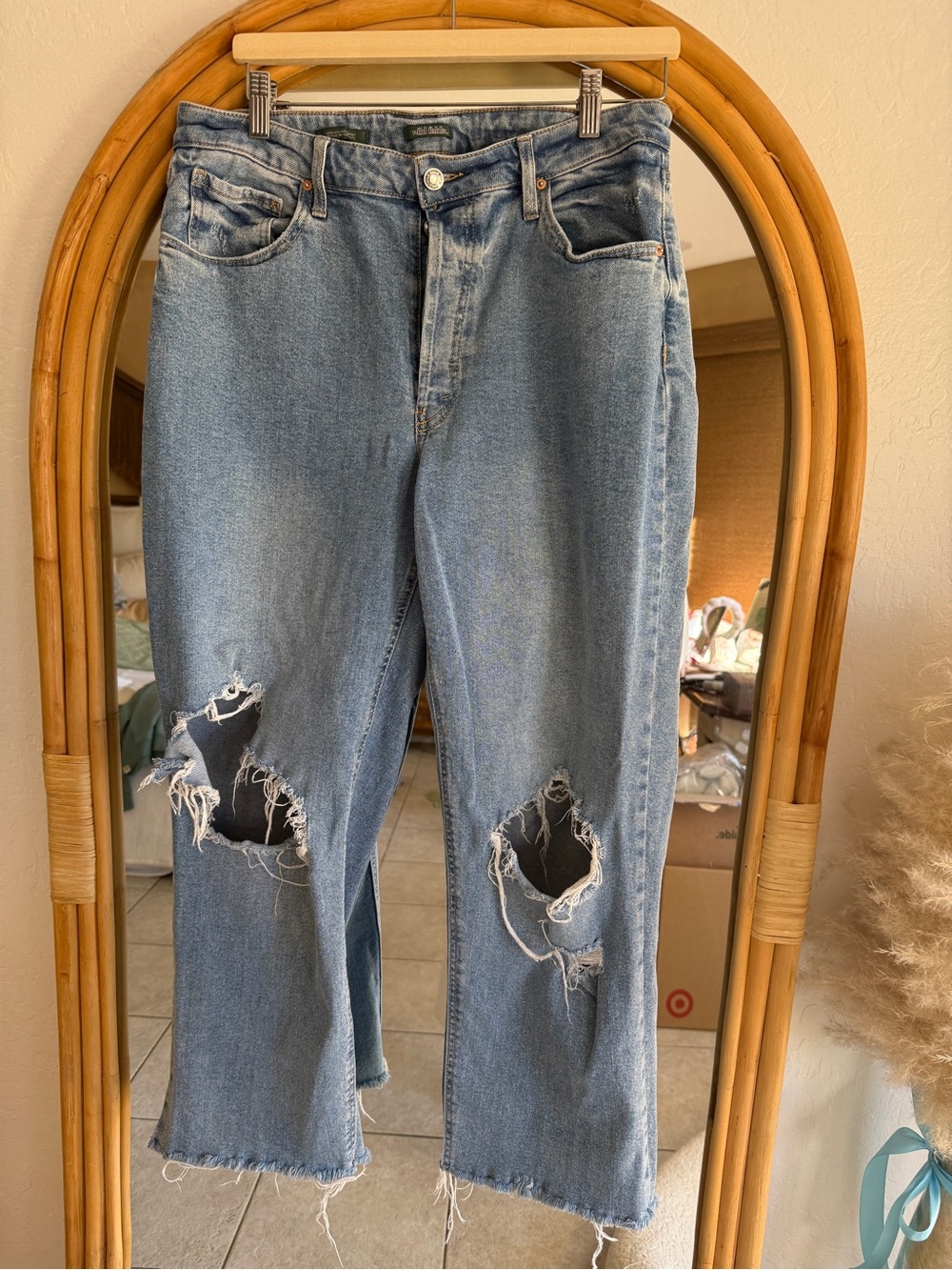 wild fable Distressed Cropped Jeans in Light Blue Denim